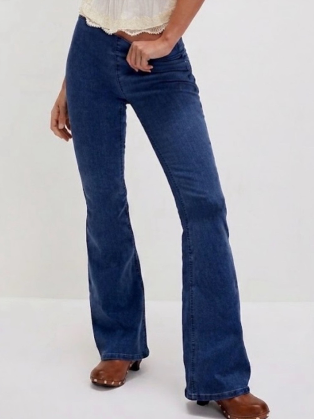 Free People We The Free Penny Pull On Flare Stretch Jeans Size 25